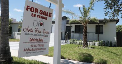 Mortgage rates finally stop rising, causing demand to trickle back